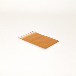 POCHETTE MATELASSEE NATUREMAILER2 DIM. UTILES 180X260MM + RABAT 40MM